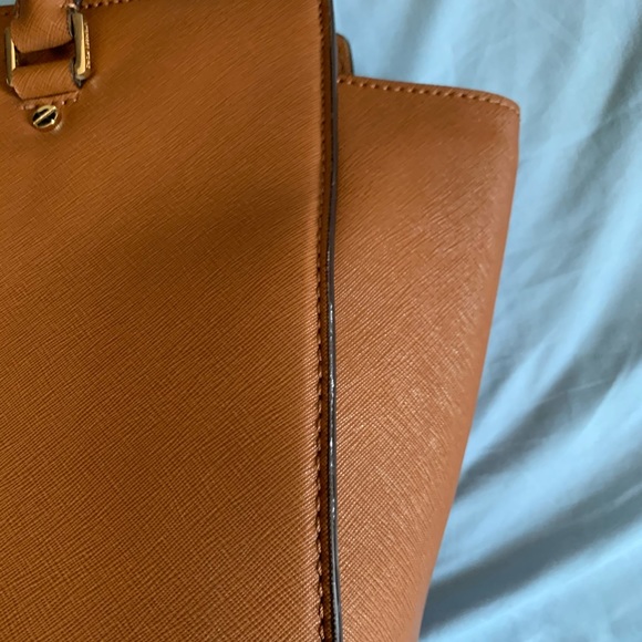 Micheal Kors women’s bag - Picture 8 of 9